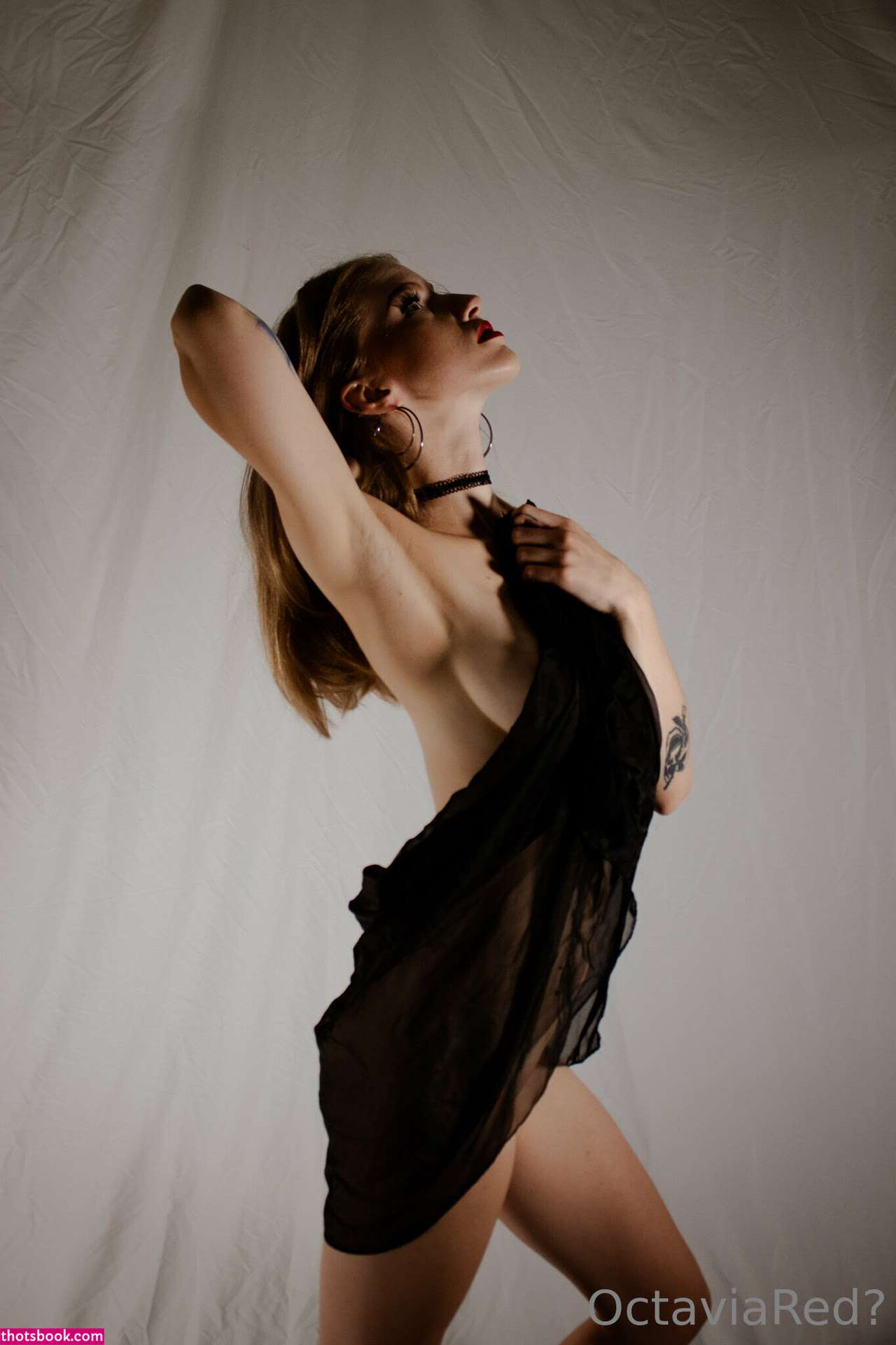 Octavia Red Photo #86