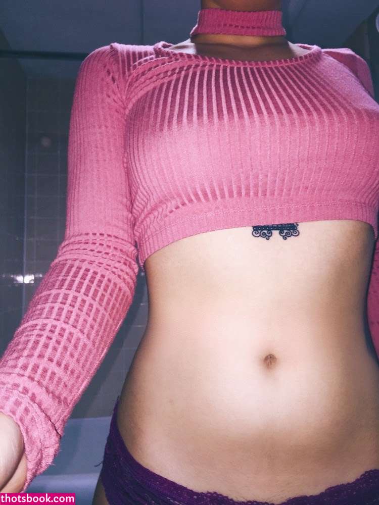 Ultraviolet Darling Photo #36