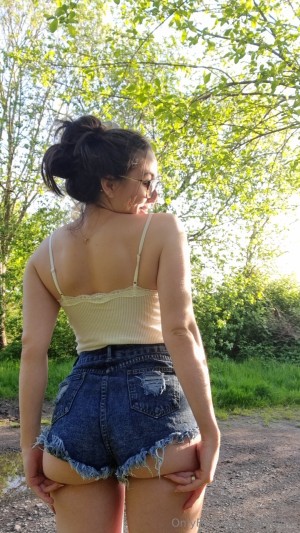 Emily Hill Photo #104