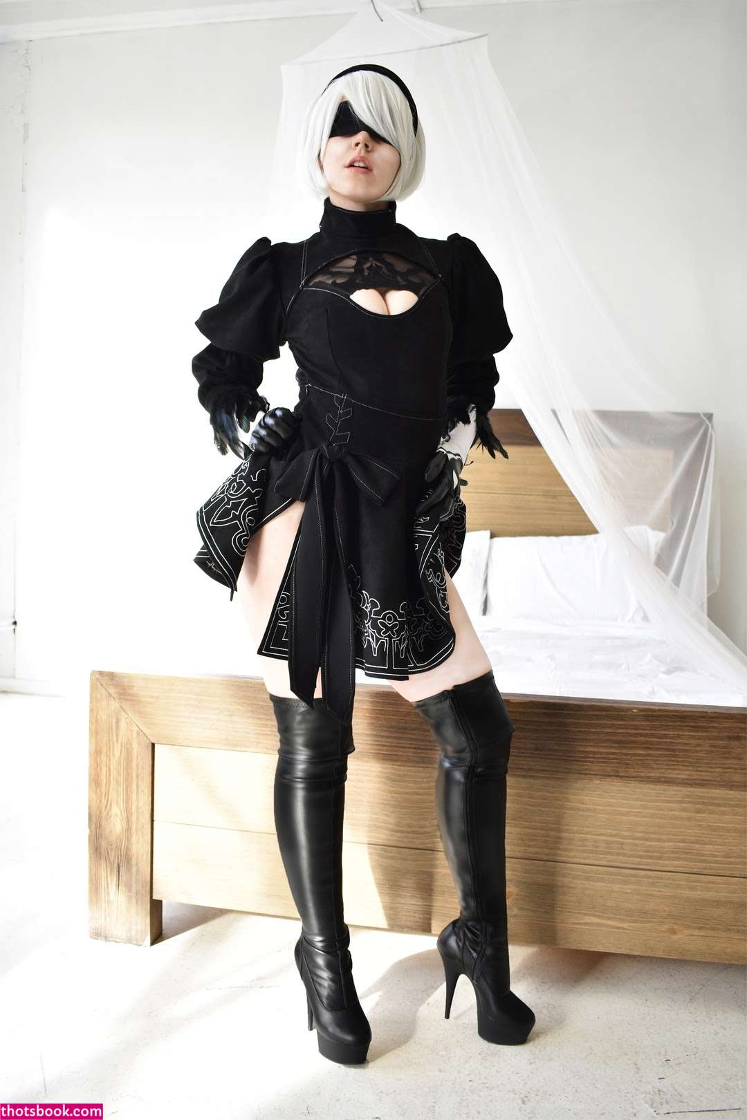 Genevieve Marie Photo #127