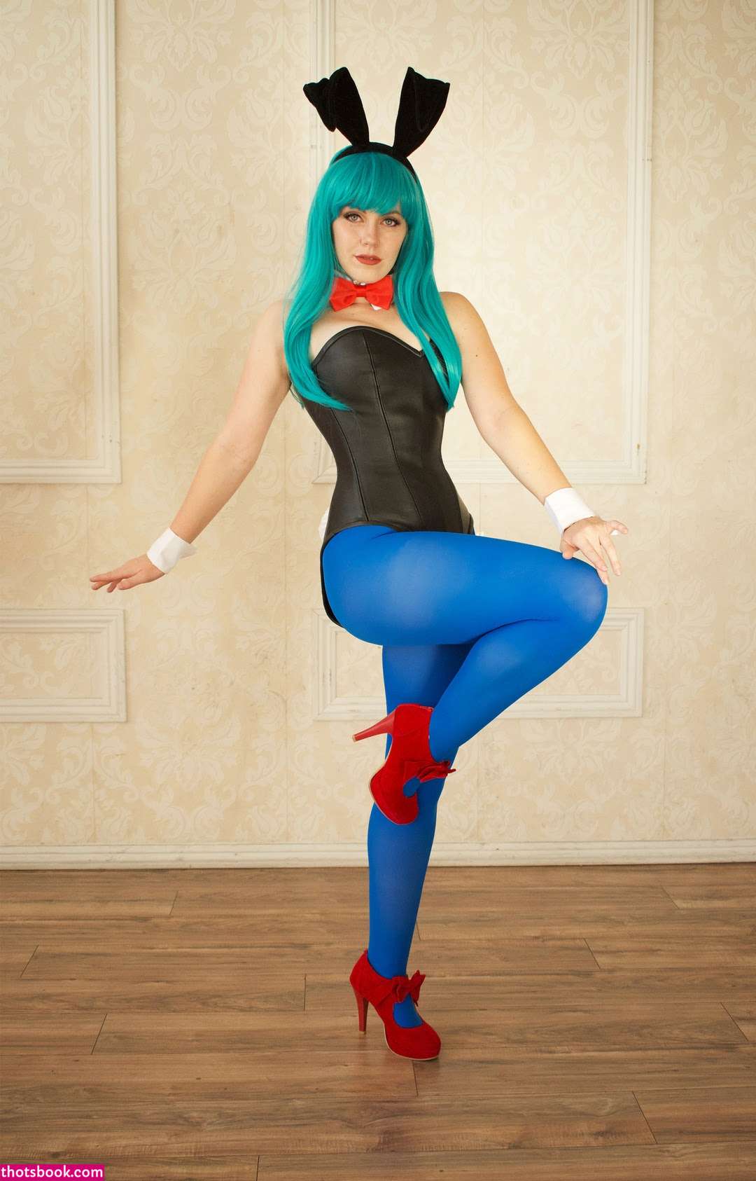 Genevieve Marie Photo #224