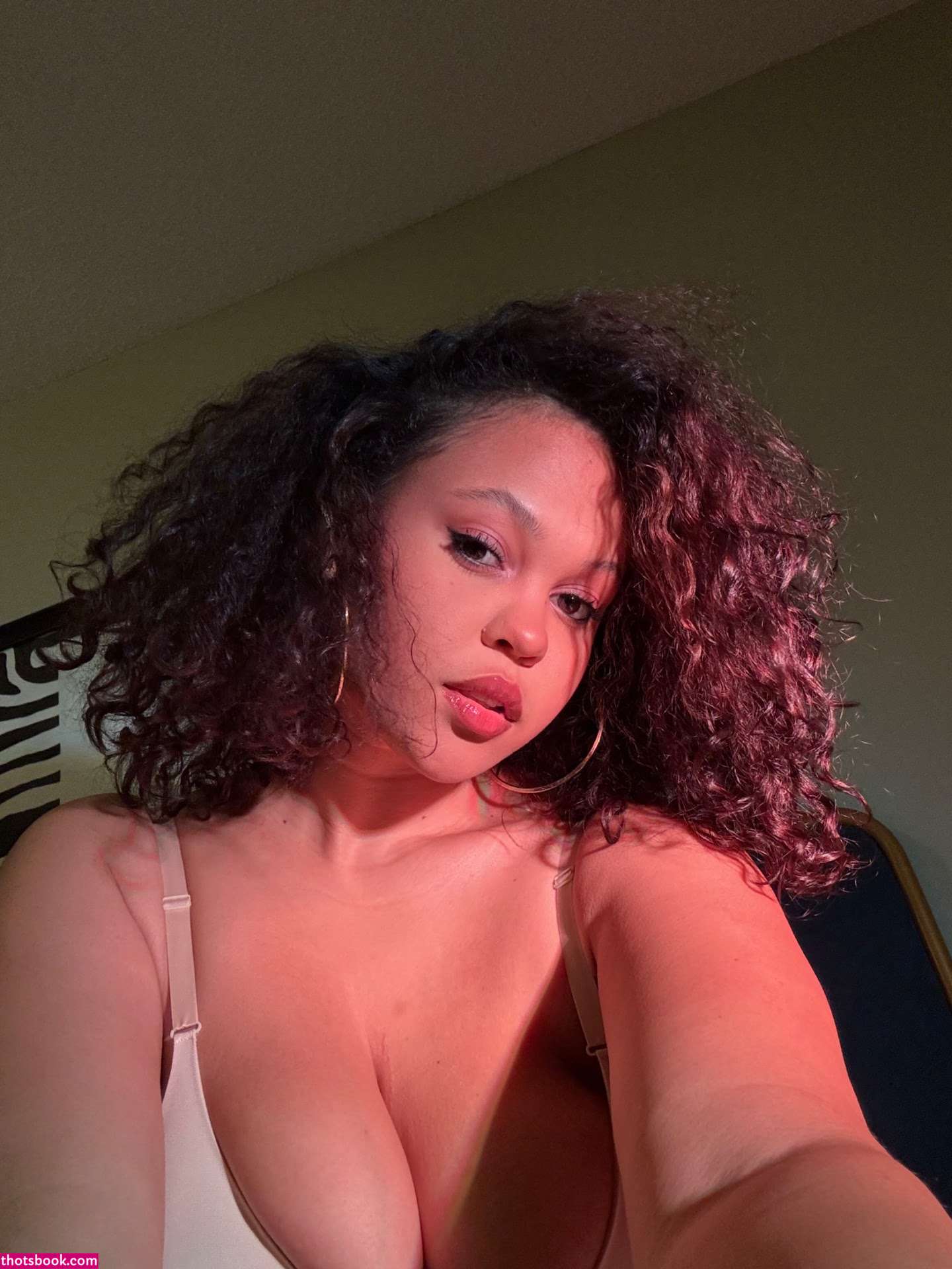 isaakknewton Photo #6