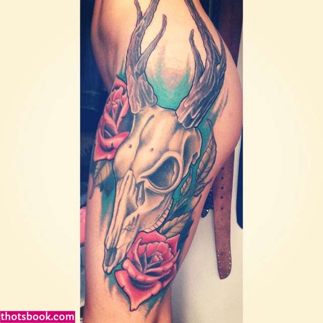 Kelly Winstanley Photo #13