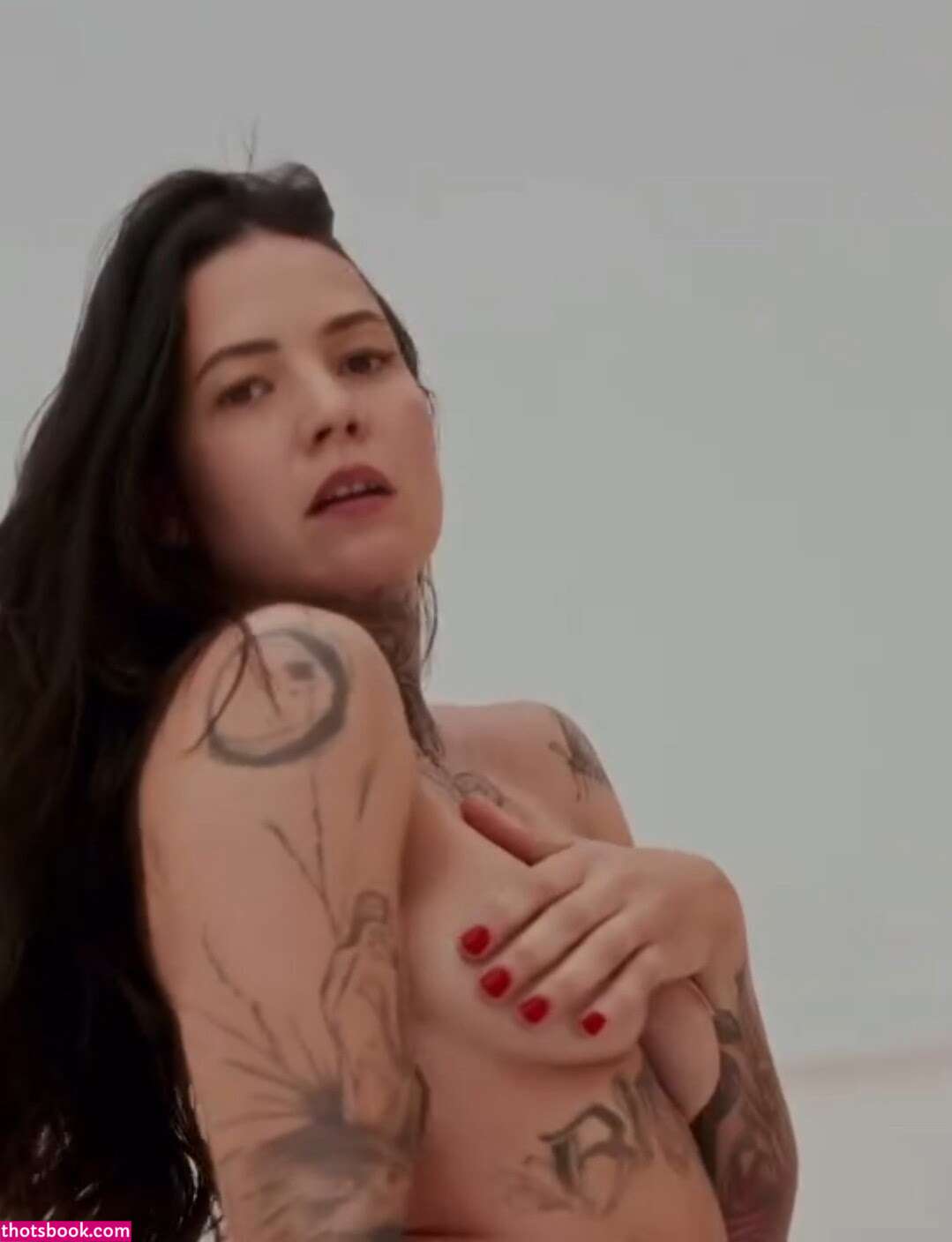 Kelly Winstanley Photo #23