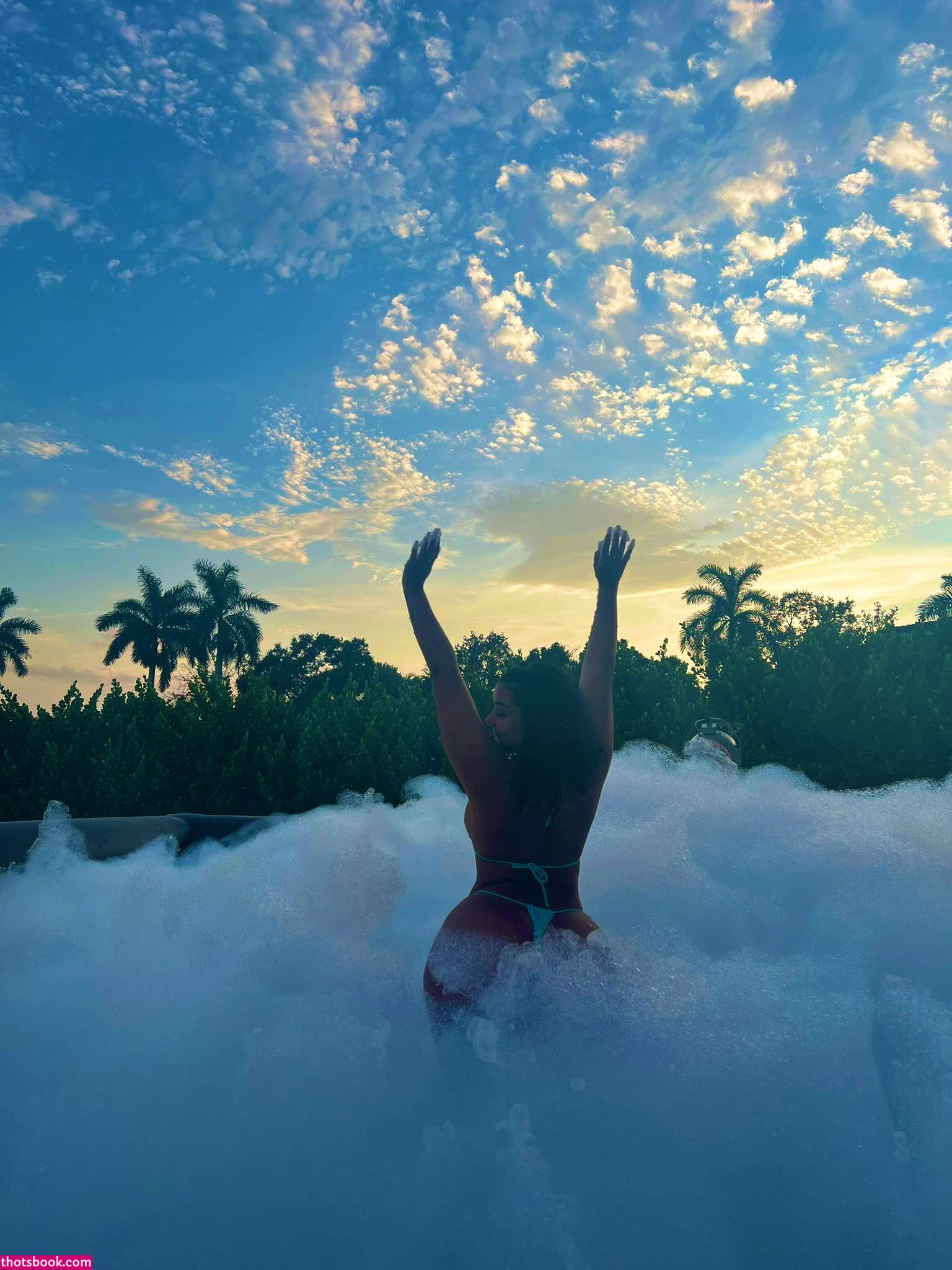 nikkilopzz Photo #28