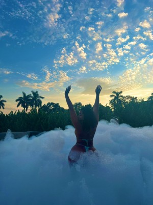 nikkilopzz Photo #28