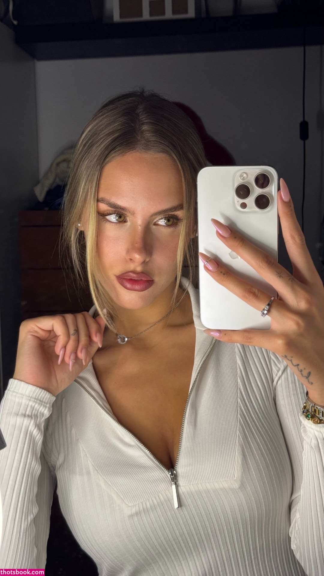 Elisa Pellegrino Photo #24