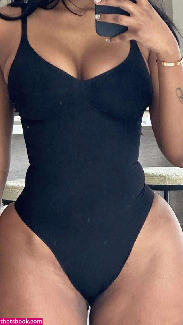 Raven Tracy Photo #14