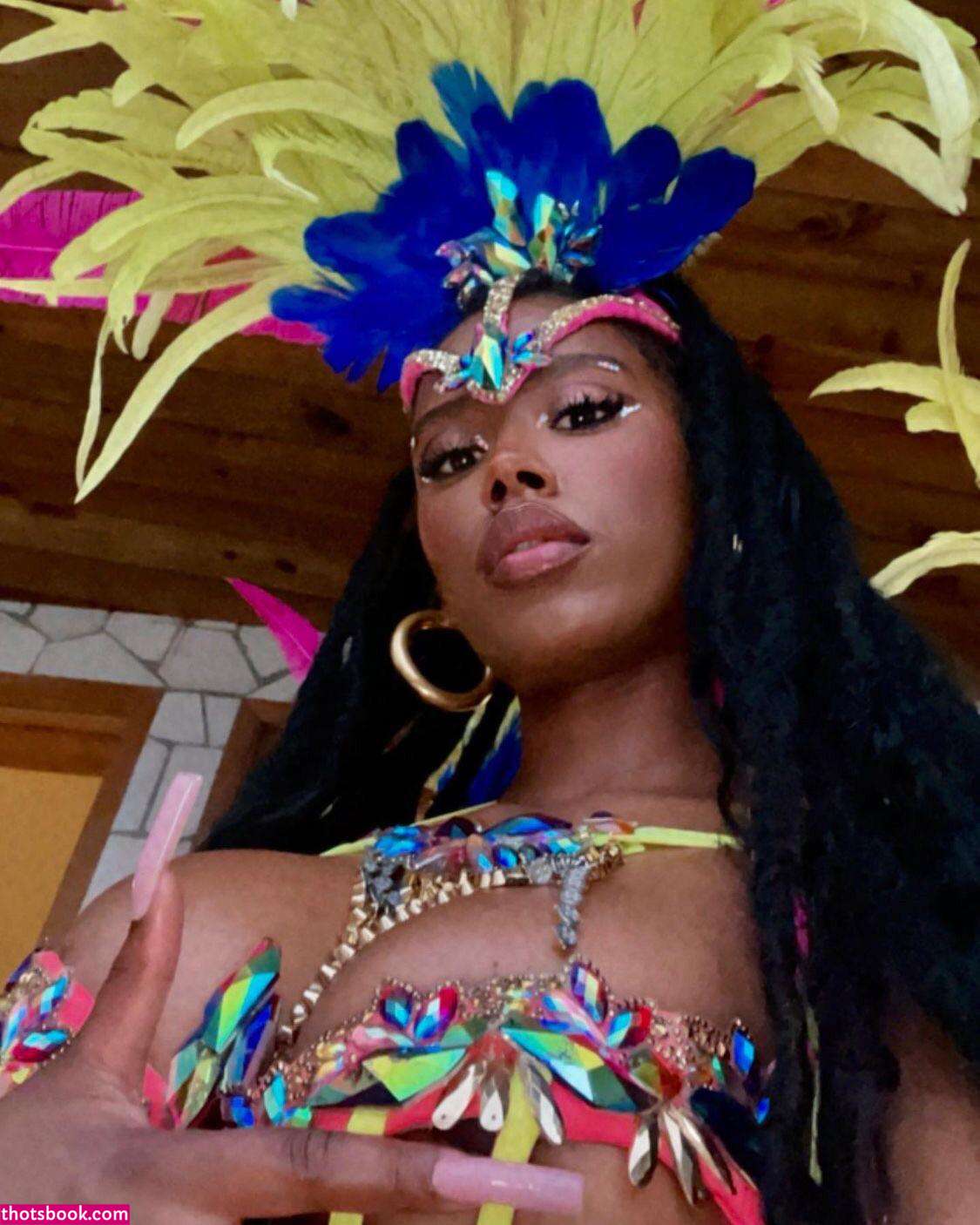 Raven Tracy Photo #40