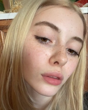 Sephira Street Photo #4