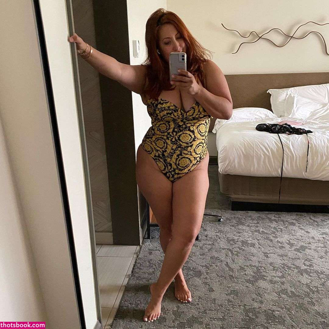 Superwoman Esq Photo #17