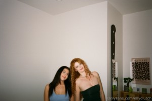 Elly Clutch Photo #553