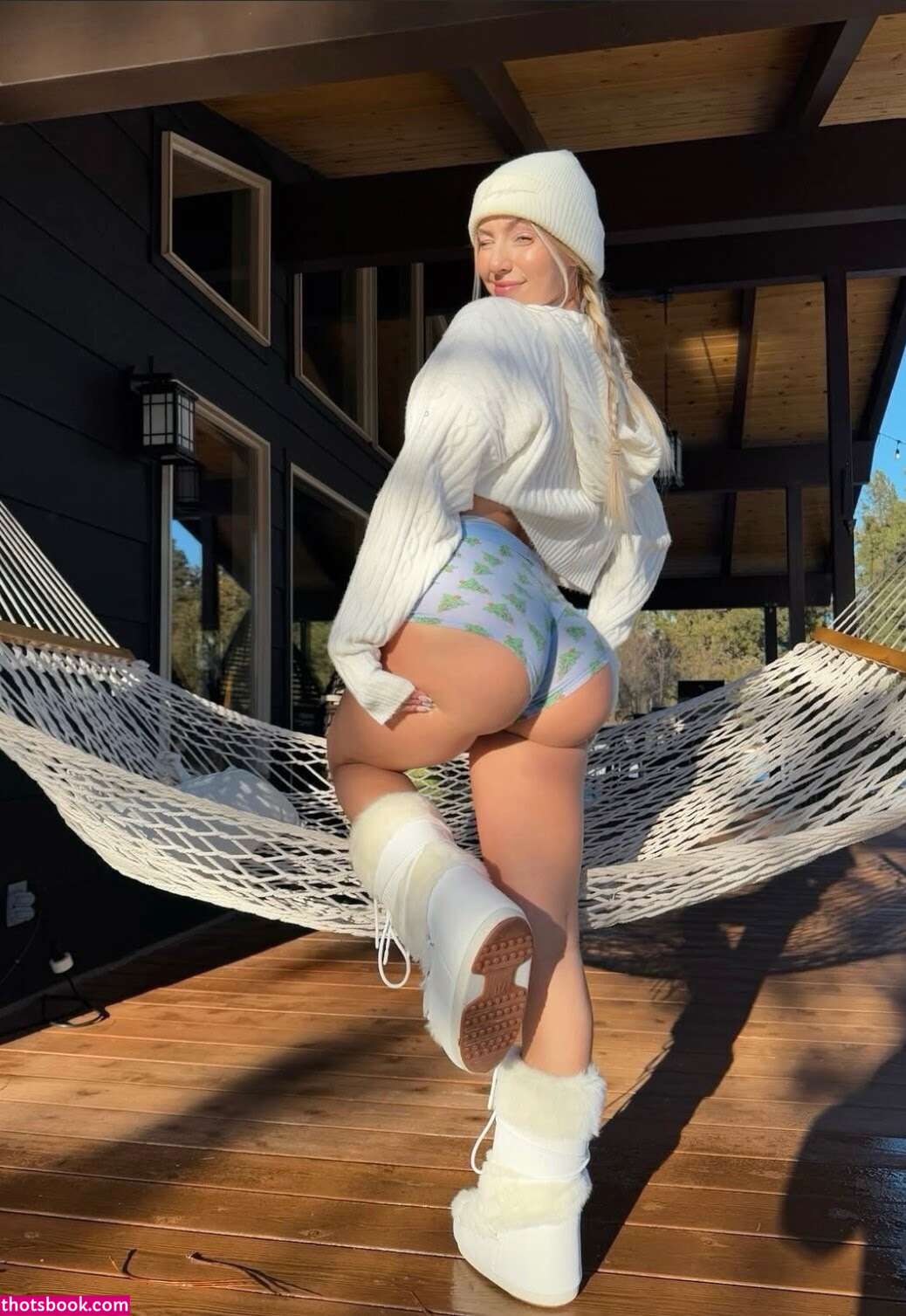 Therealbrittfit Photo #273