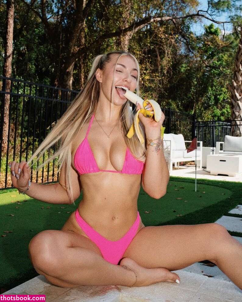 Therealbrittfit Photo #279