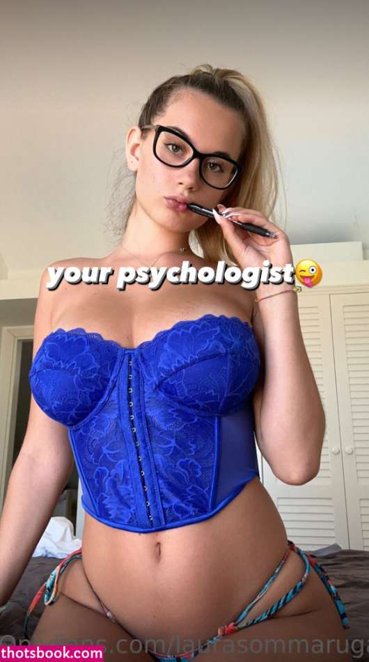 Laura Sommaruga Photo #401