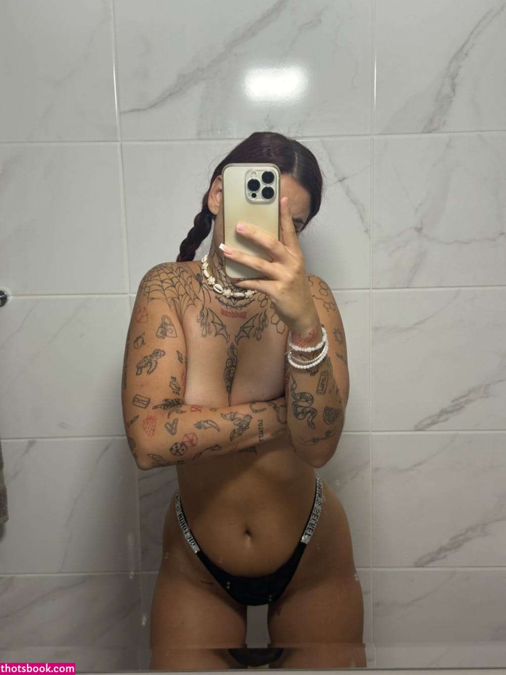 Avaxcruz Photo #14