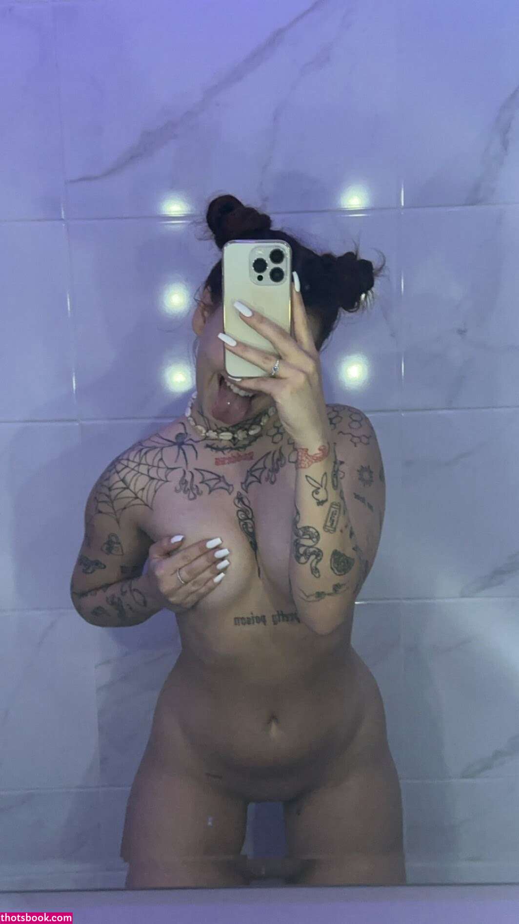 Avaxcruz Photo #53