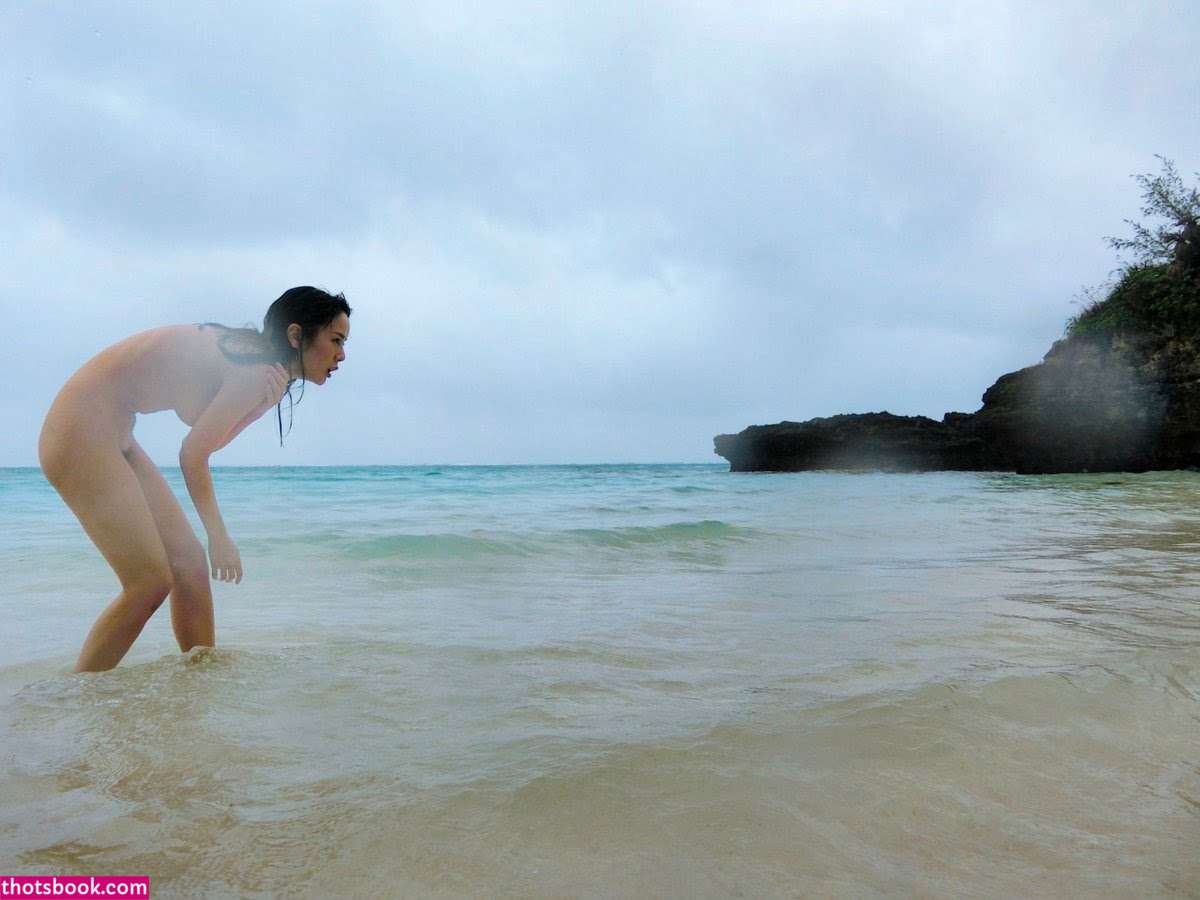 Eimi Photo #14