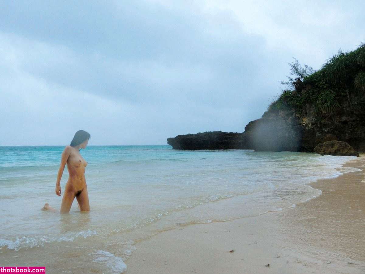 Eimi Photo #18