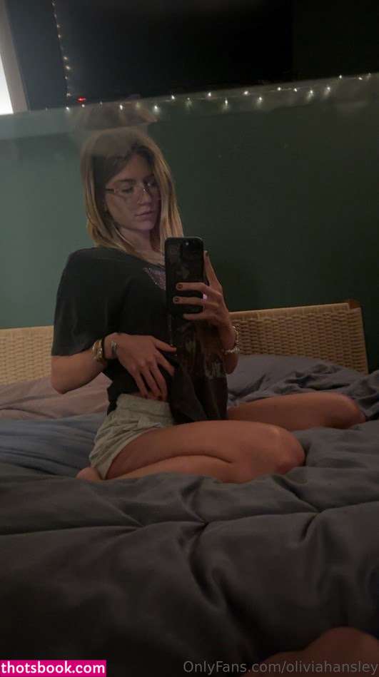 Oliviahansley Photo #18