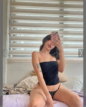 Alejandra Zamudio Photo #4