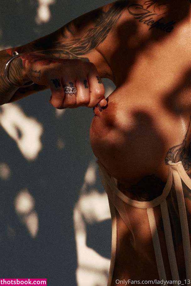 Ilona Bukovskaya Photo #21