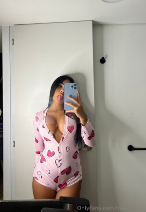 miacollinss Photo #23