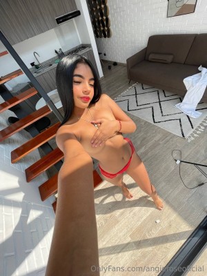 miacollinss Photo #25