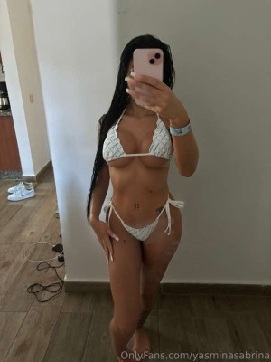 Yasmin Gribbon Photo #16