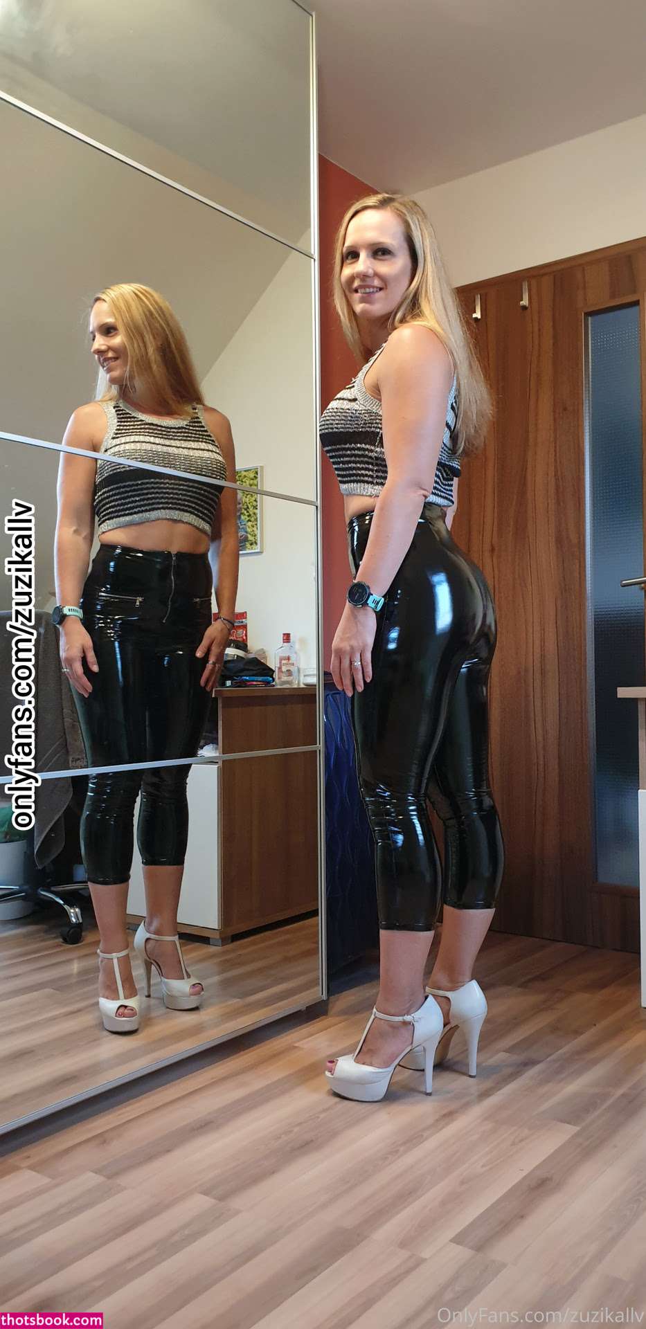 Zuzana Giles Photo #14