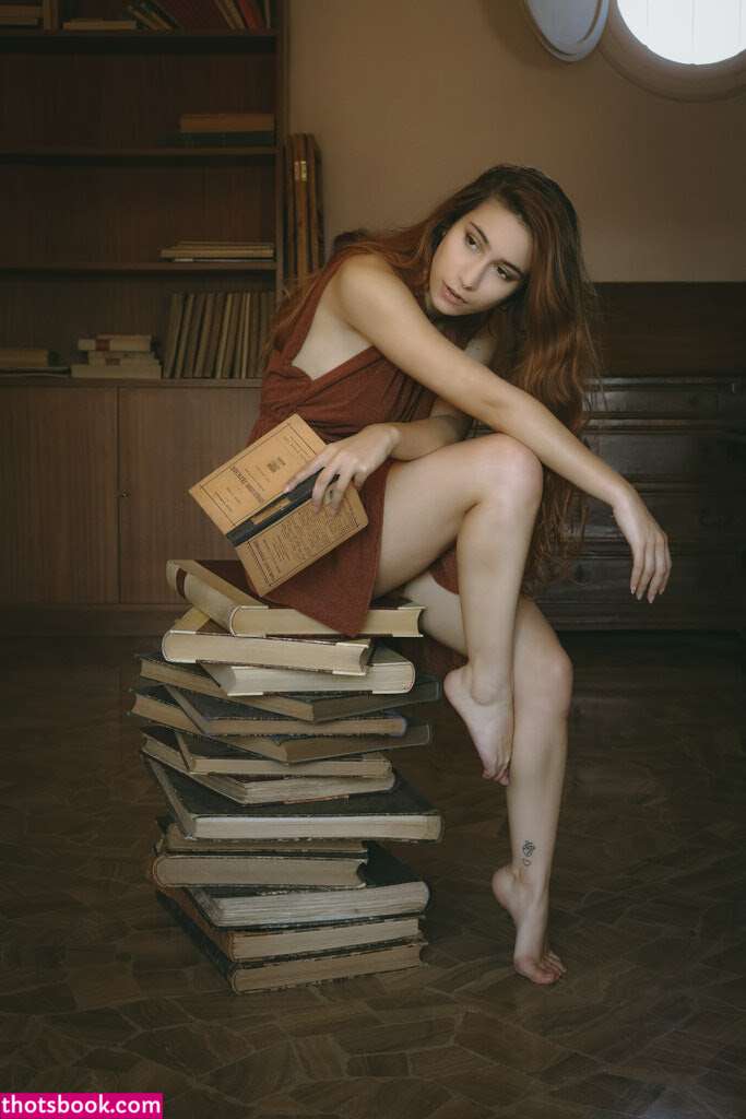 Ambra Zero Photo #32