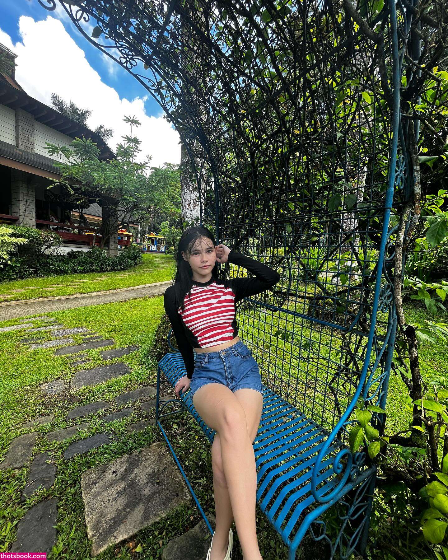 Ayesha Oprenario Photo #11