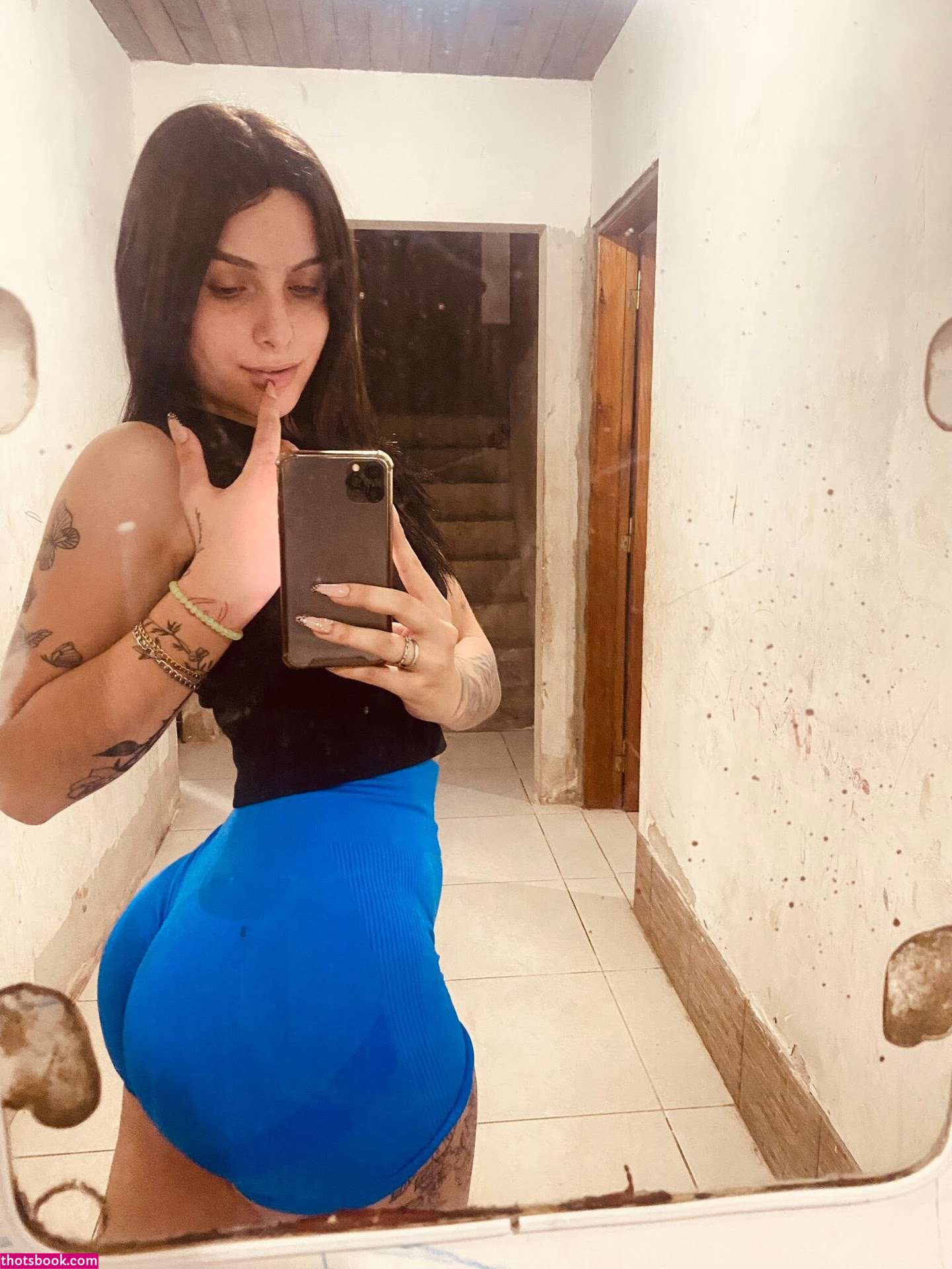 emmaatabernaa16 Photo #8