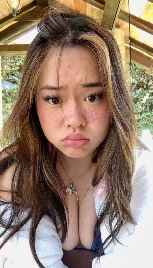 Michela Han Photo #35