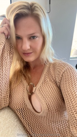 Madison Mae Photo #36