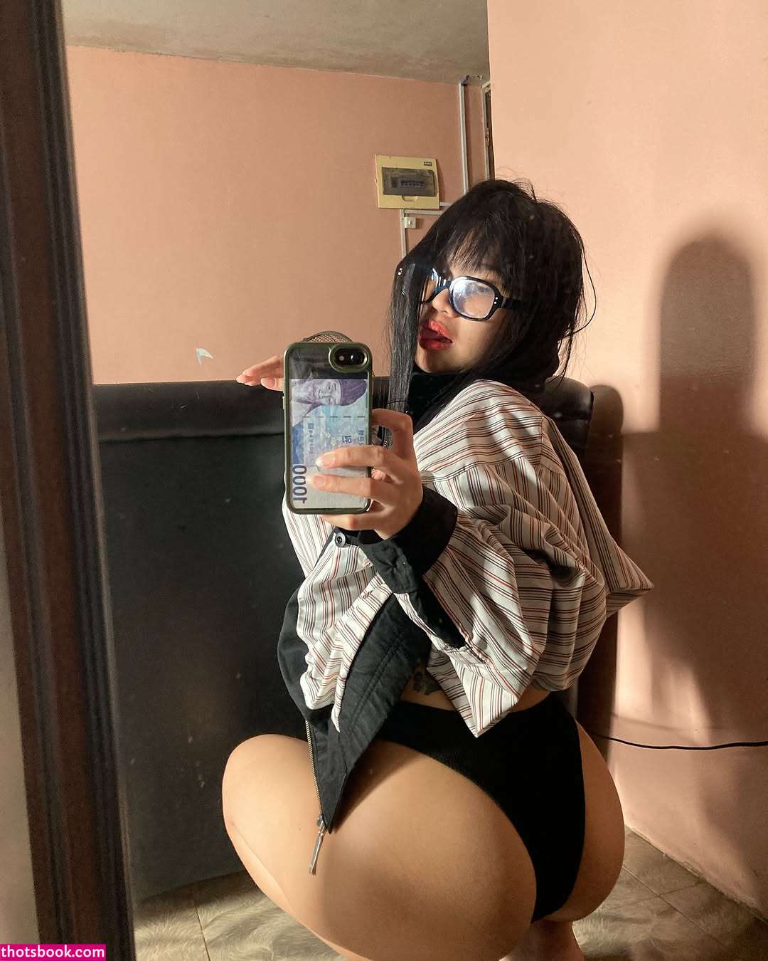 notyogirl19 Photo #1