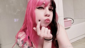 pixelnymph Photo #6