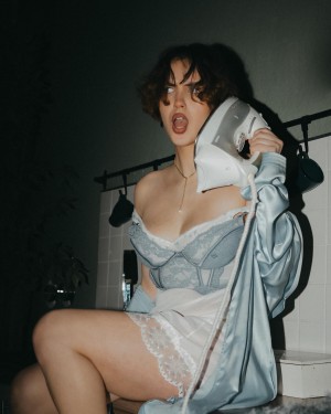 Alexandra Tischenko Photo #13