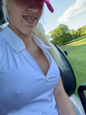 bellarae1999 Photo #15