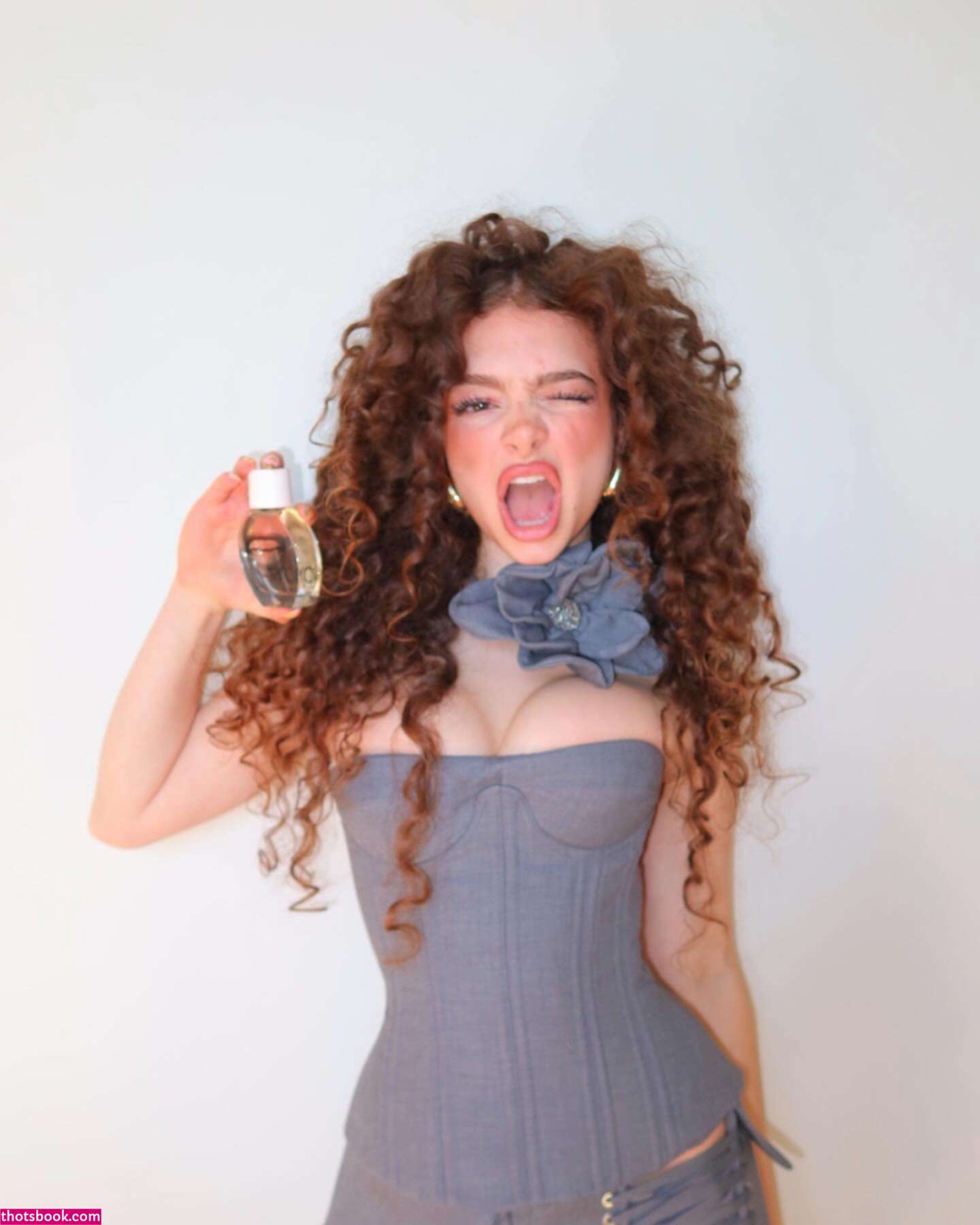 Demitra Kalogeras Photo #1