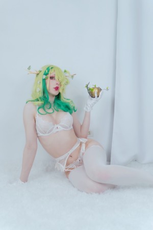 Petra Fyed Photo #28