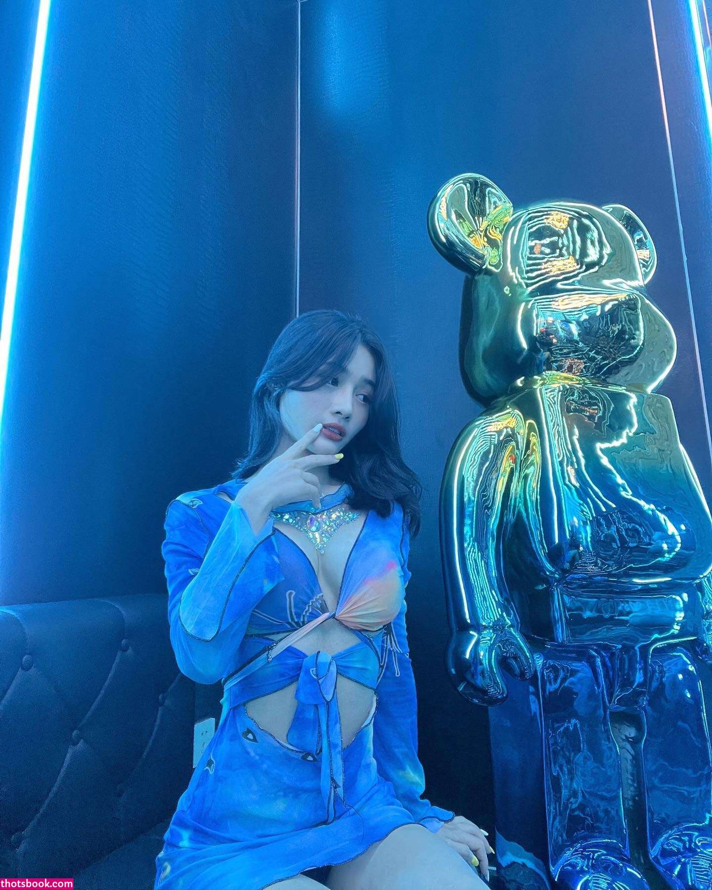 Prapatsorn Theethatburee Photo #54