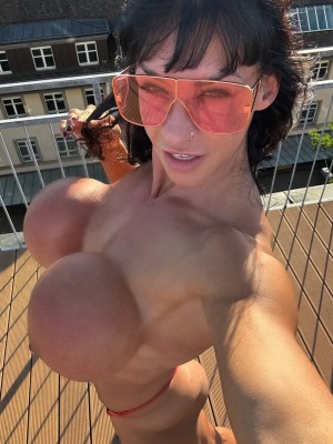 Cindy Landolt Photo #109