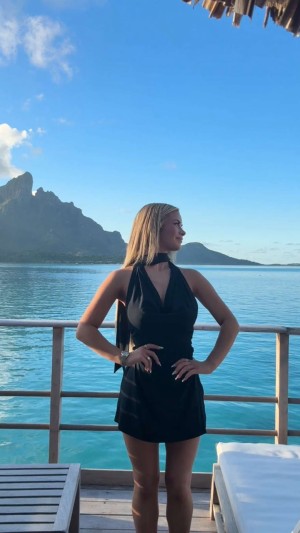 Emily Elizabeth Photo #271