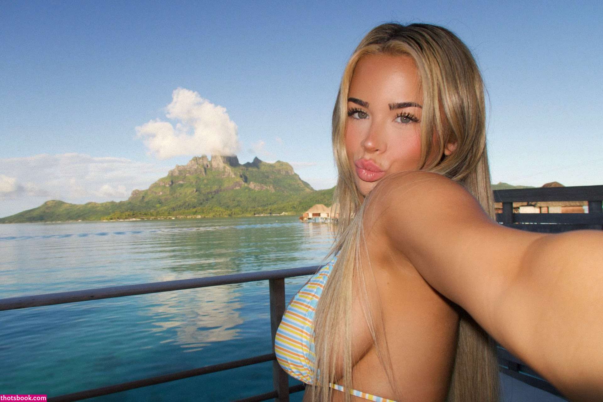 Emily Elizabeth Photo #281