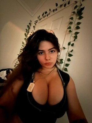 Raeleerudolph22 Photo #76