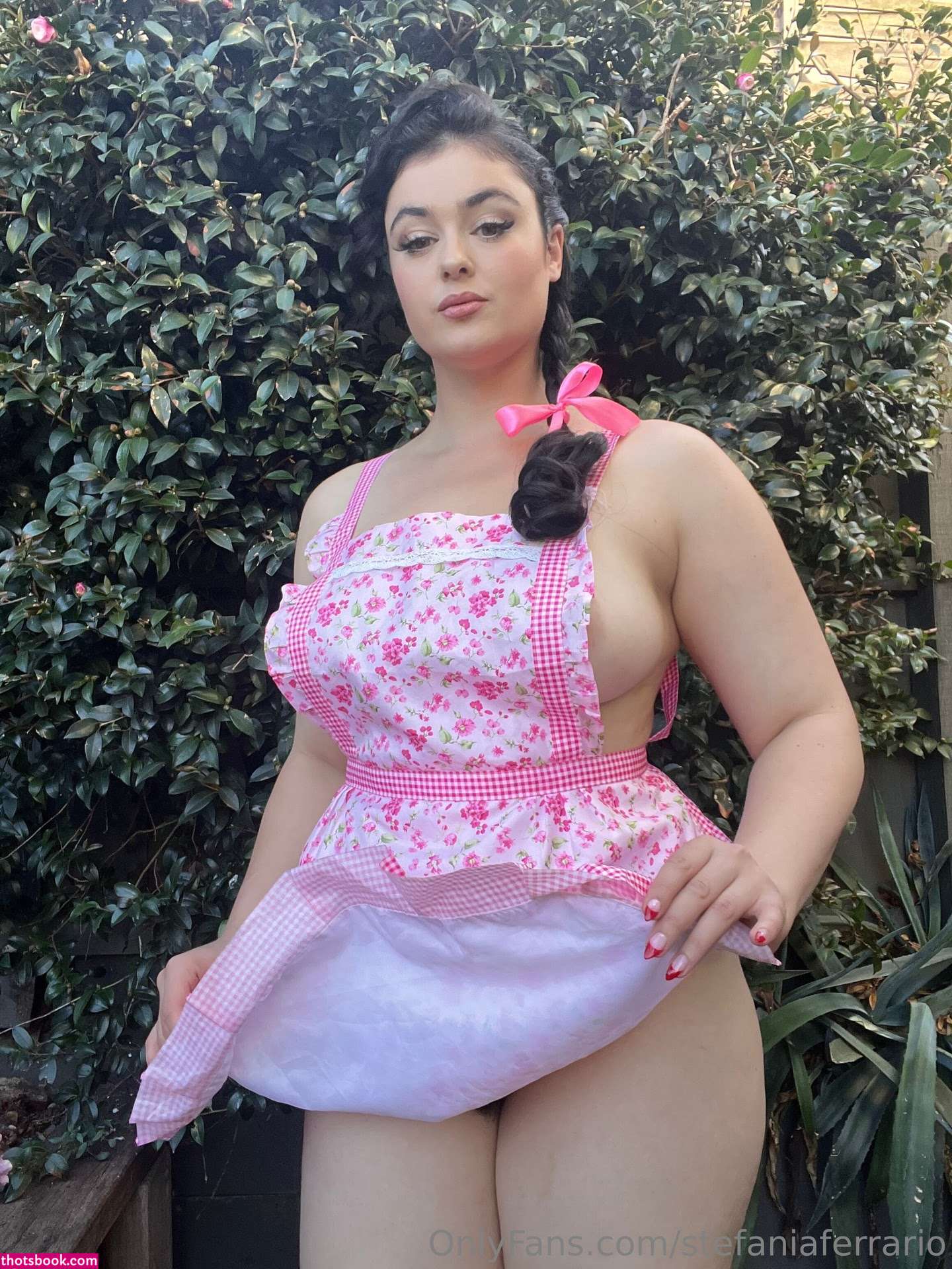 Stefania Ferrario Photo #565