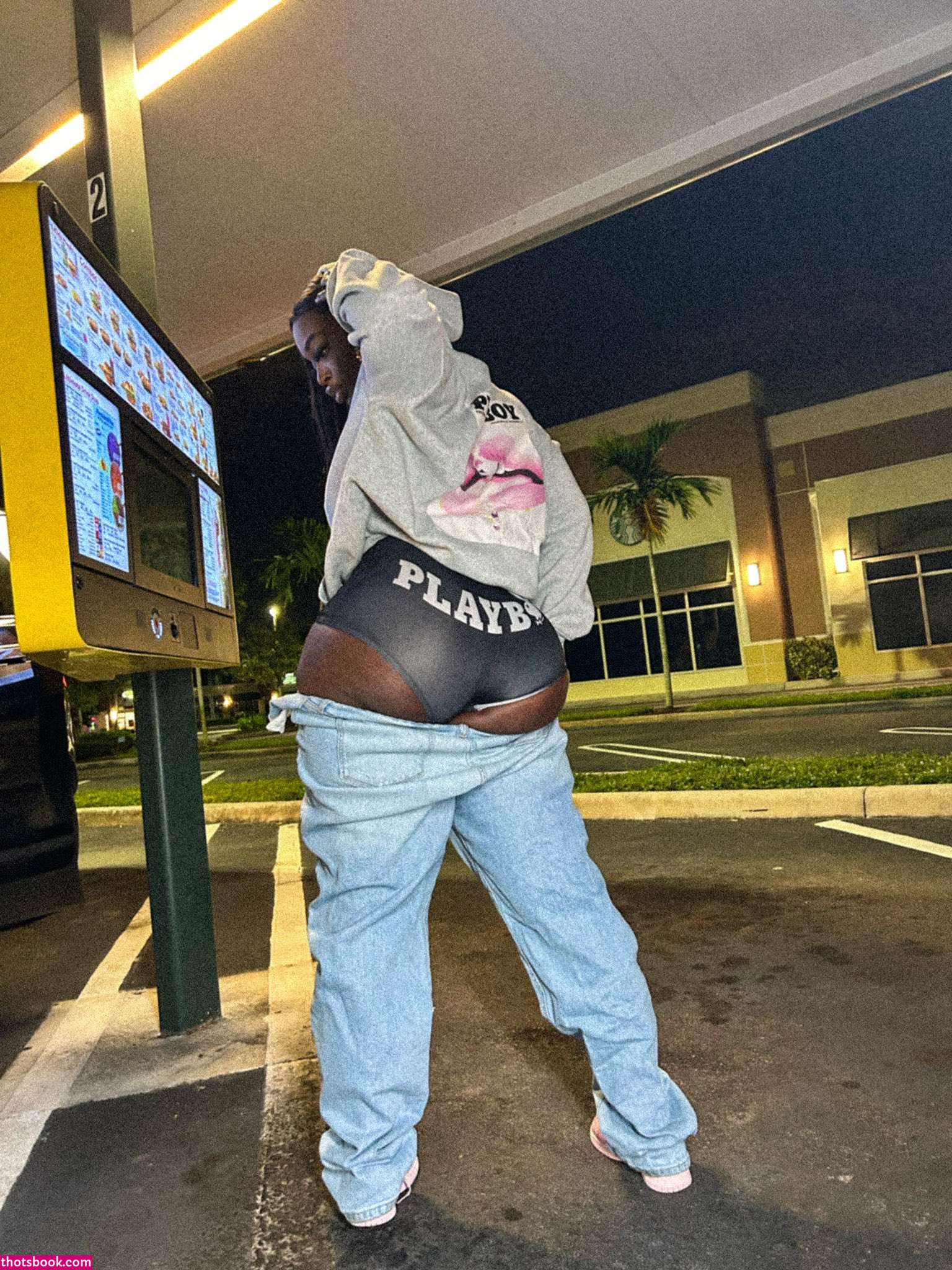 Teresa Lavae Photo #30