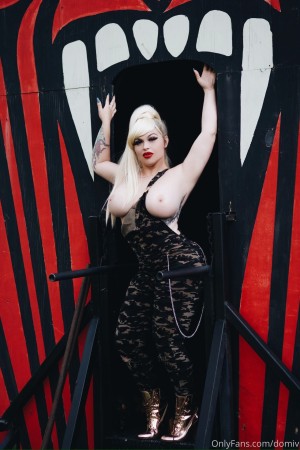 Bimbo Domi Photo #54