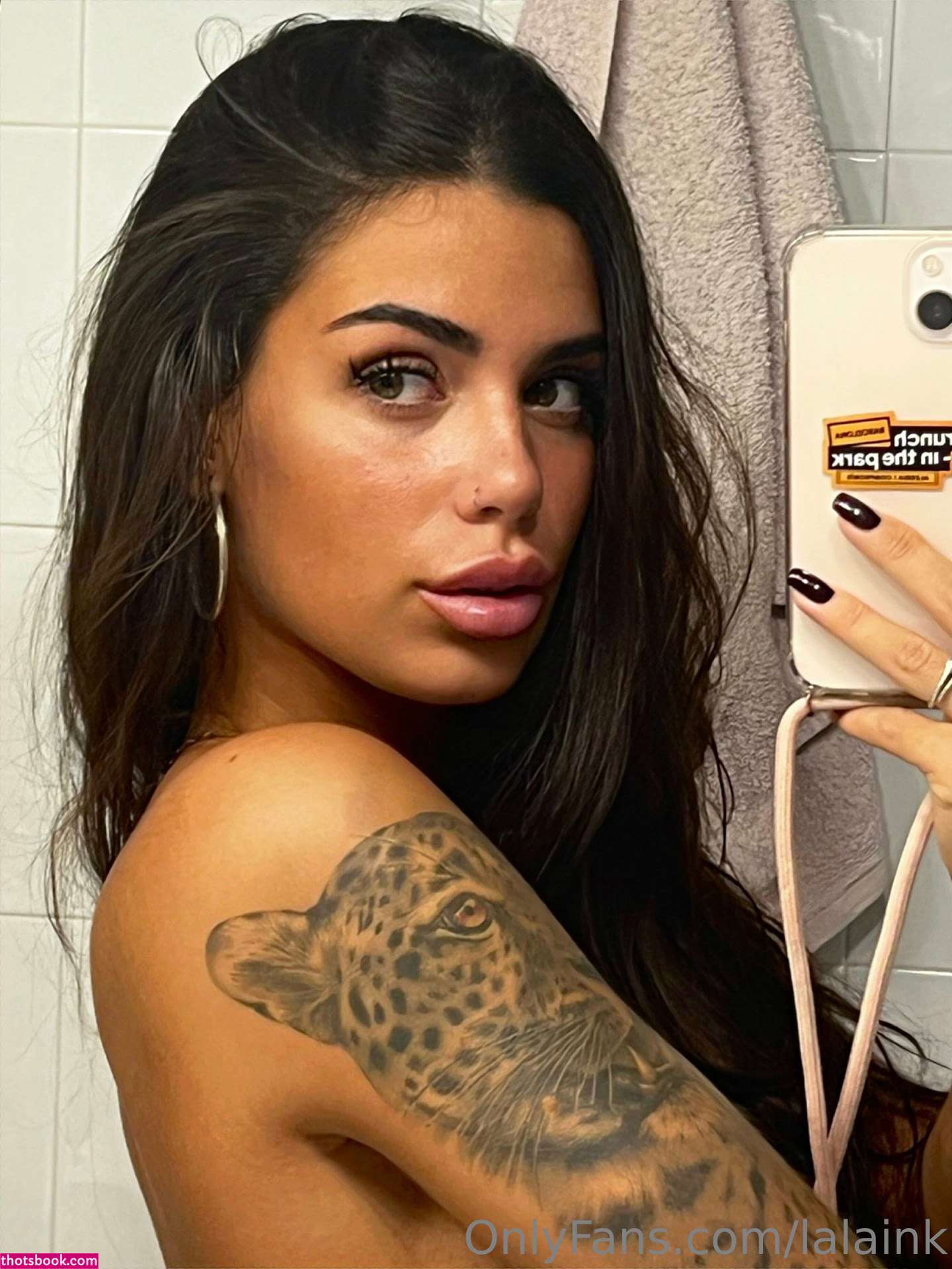 Laura Tarres Photo #31